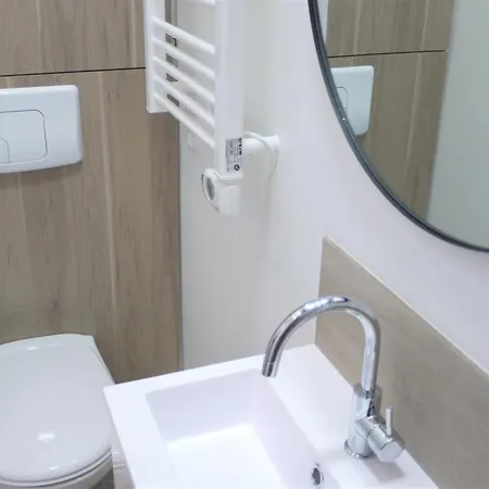 Barla 1 - A Cosy One Bedroom In Niza